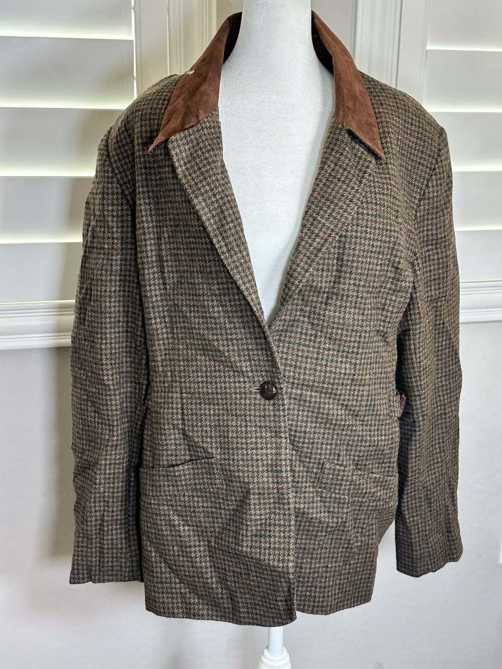 Vintage Houndstooth Blazer Size L Brown Suede Collar Made in USA